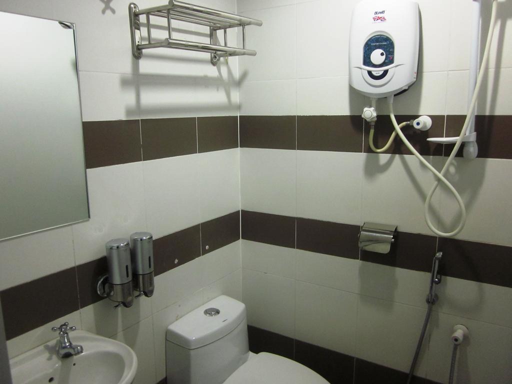 Lavender Hotel Teluk Intan Oda fotoğraf